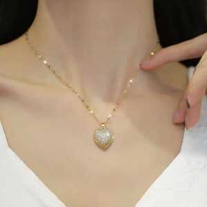 18K Gold Plated
Heart Pendant Necklace